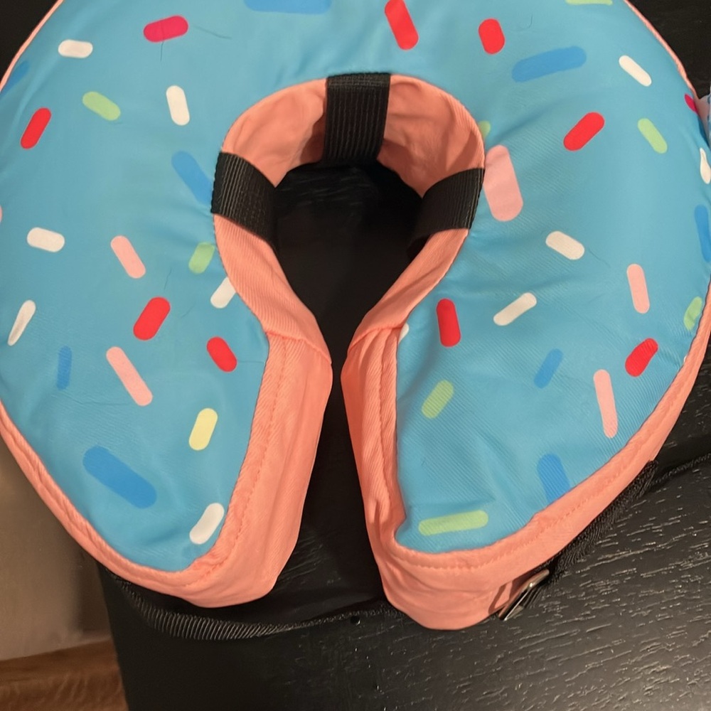 Inflatable Donut Dog Cone Alternative Small (Neck 7”-9.5”)